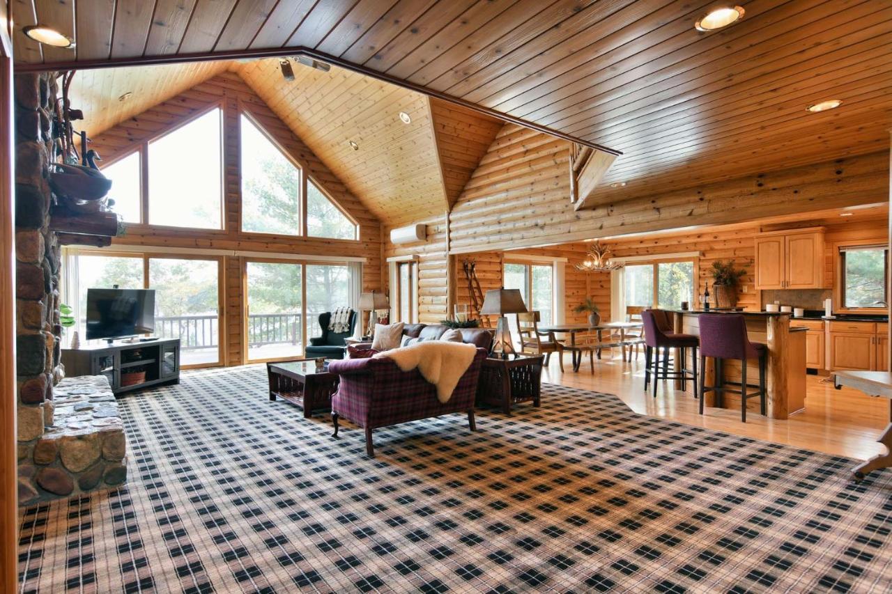 Majestic Moose Lodge Home Cable Extérieur photo